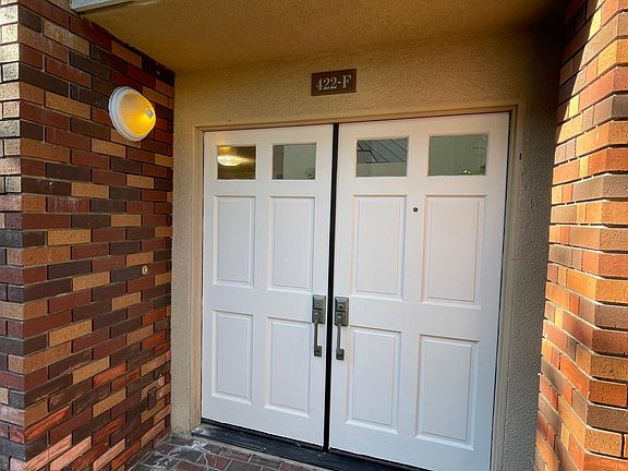 4th image of 422 California St Unit F