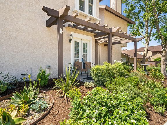 5th image of 2844 Oak Creek Dr Unit A