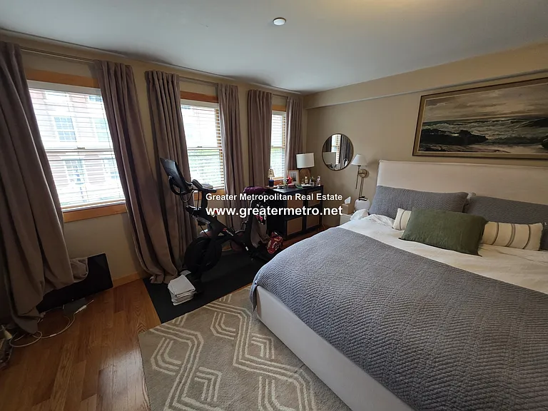 23 Henchman St #2R — Photo 6