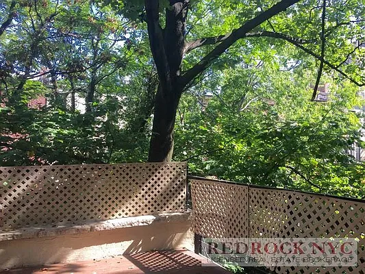 Rented by Red Rock Realty | media 16