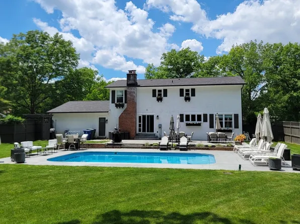 408 Indian Mound Rd, Columbus, OH 43213