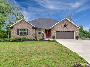 8112 Vassar Ln, Knoxville, TN 37938