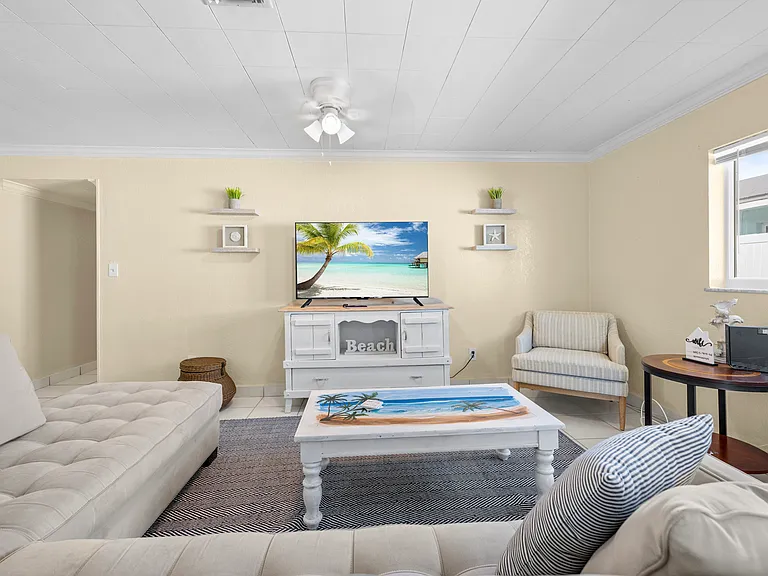 1172 Binney Dr #B — Photo 8