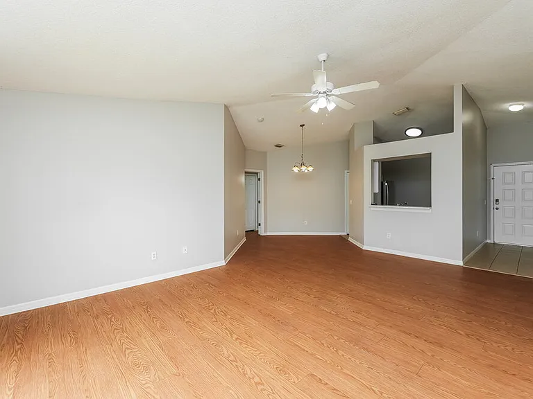 13331 Prestwick Dr — Photo 4