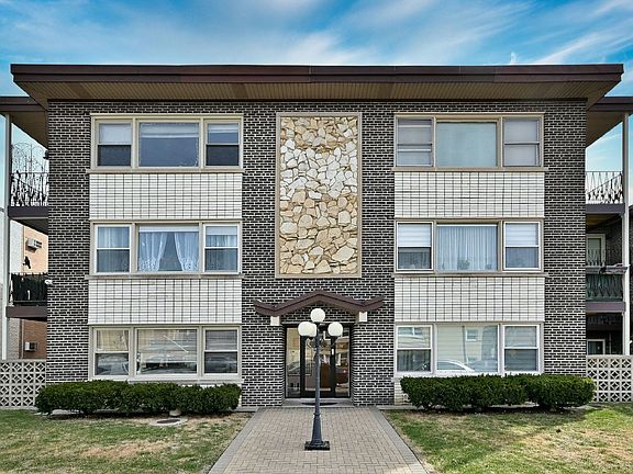 2nd image of 3009 Paris Ave APT 302