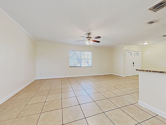 3rd image of 1003 Manchester Cir