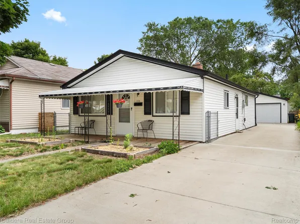 23116 Couzens Ave, Hazel Park, MI 48030
