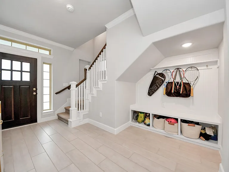 2014 Windsor Meadow Trce — Photo 3