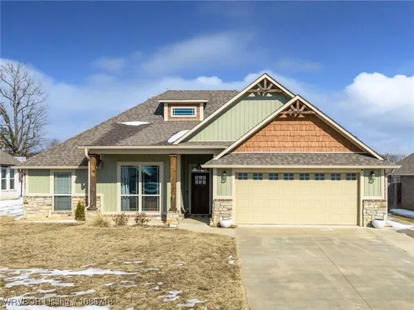 1505 Northridge Dr E, Van Buren, AR 72956