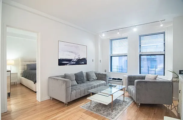 Rented by WAM Partners - William Moses Co. | media 19