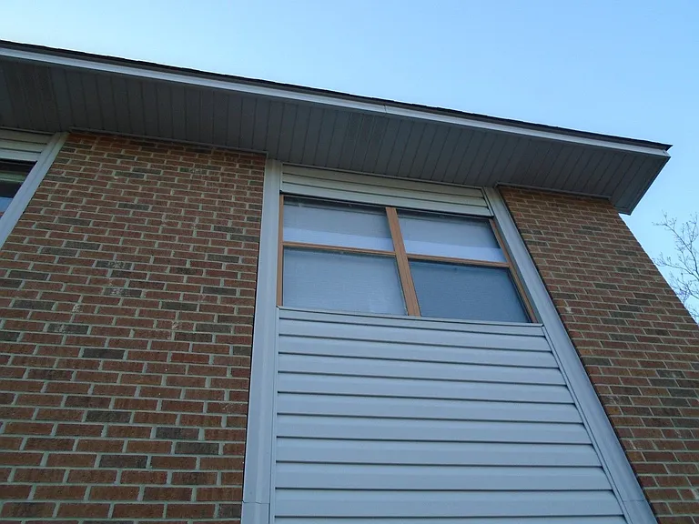 5913 Labonte Dr — Photo 2