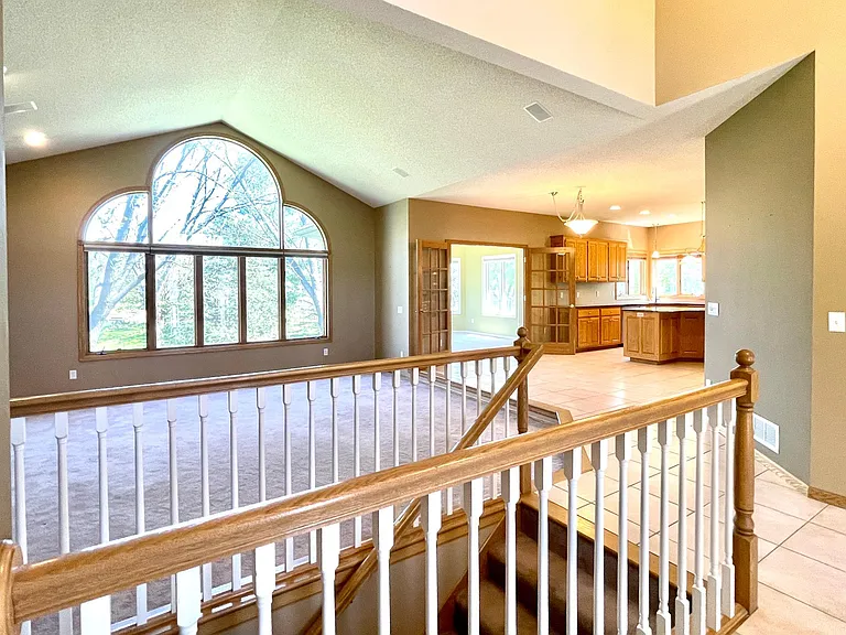 640 S Park Ct — Photo 4