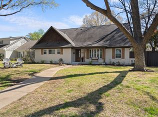 9524 Fieldcrest Ct, Dallas, TX 75238