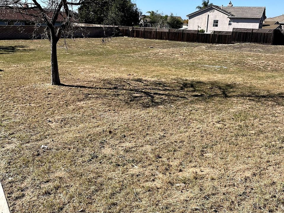 2nd image of 1021 Sunrise Dr