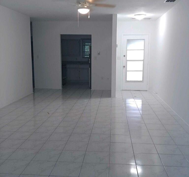 2nd image of 13075 Emerald Dr APT 2