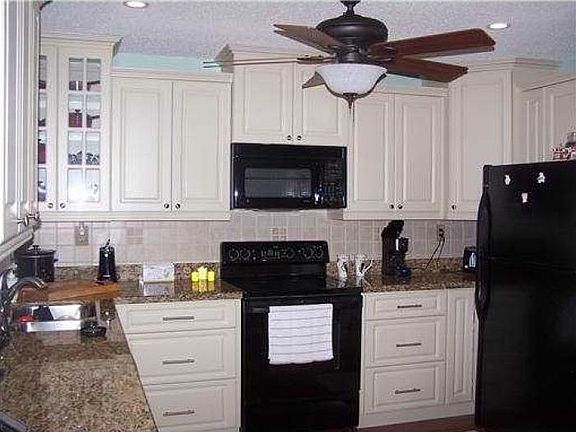 3rd image of 8733 SW 1st Pl