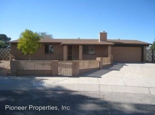 8000 E Manitoba Pl, Tucson, AZ 85730