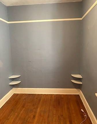 5th image of 3834 N Kenmore Ave #1
