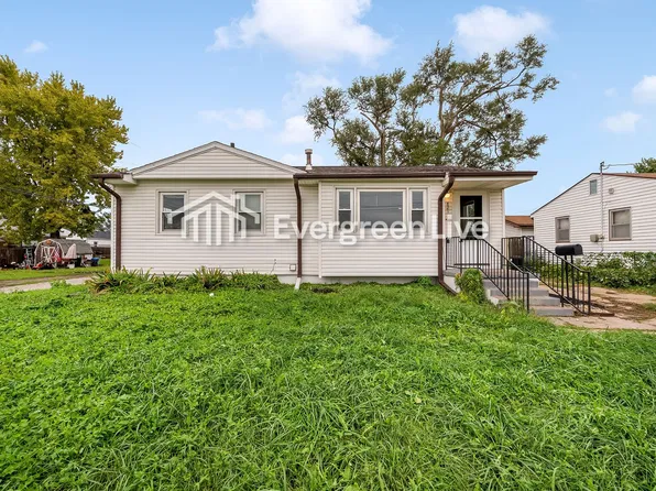 821 S 29th St, Council Bluffs, IA 51501