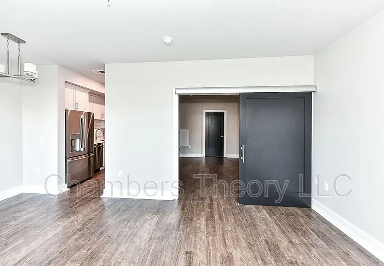 1800 Mount Vernon Ave #208 — Photo 9