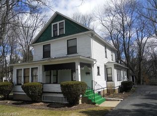 380 Poland Ave, Struthers, OH
