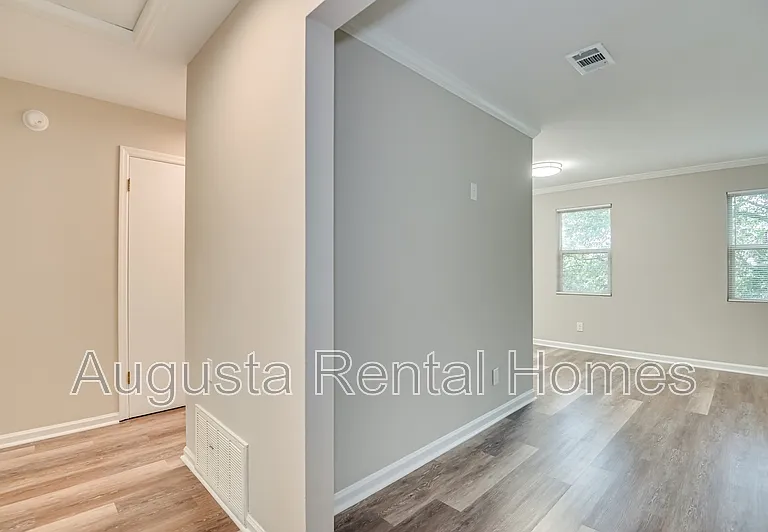 1402 Johns Rd #B — Photo 7