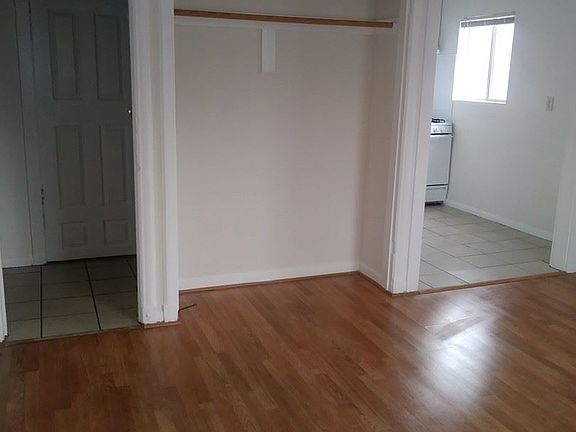 3rd image of 265 Columbia Ave APT 204