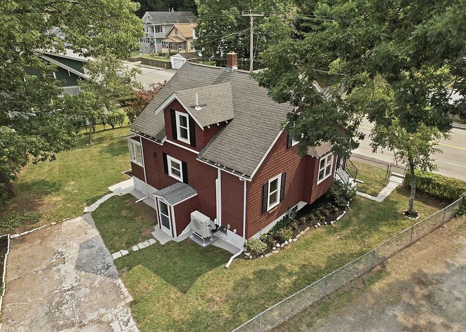 1st image of 365 Lake Ave