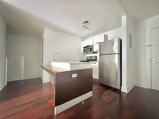 Rented by Doorway NYC, LLC | media 8