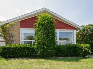 8420 Central Park Ave, Skokie, IL 60076