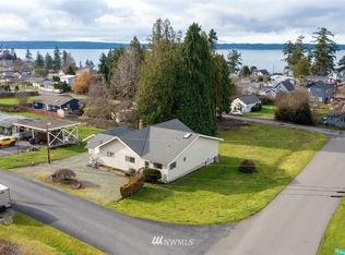 193 Henning Dr, Camano Island, WA 98282