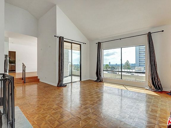 4th image of 1140 Alta Loma Rd APT 303