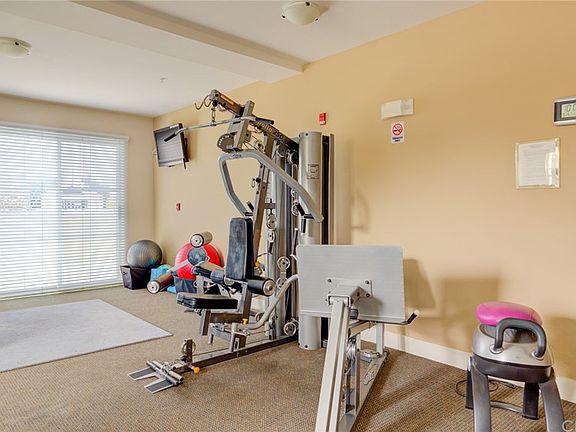 5th image of 2367 Jefferson St Unit 107