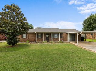 209 Wisconsin Ave, Muscle Shoals, AL 35661