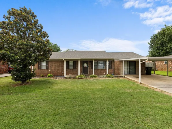 209 Wisconsin Ave, Muscle Shoals, AL 35661