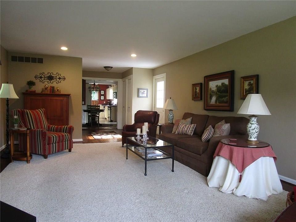 996 Maple Dr, ster, NY 14580 Zillow