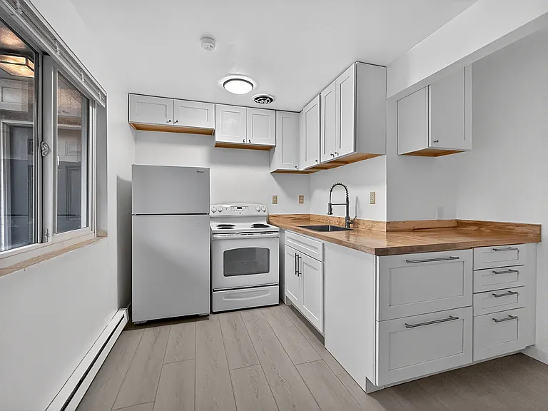 1320 14th Ave S #5 — Photo 17