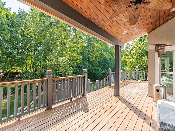 5th image of 2006 Sandy Pond Ln