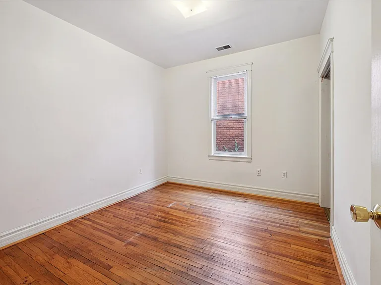 626 E. Ferry - FDR — Photo 19