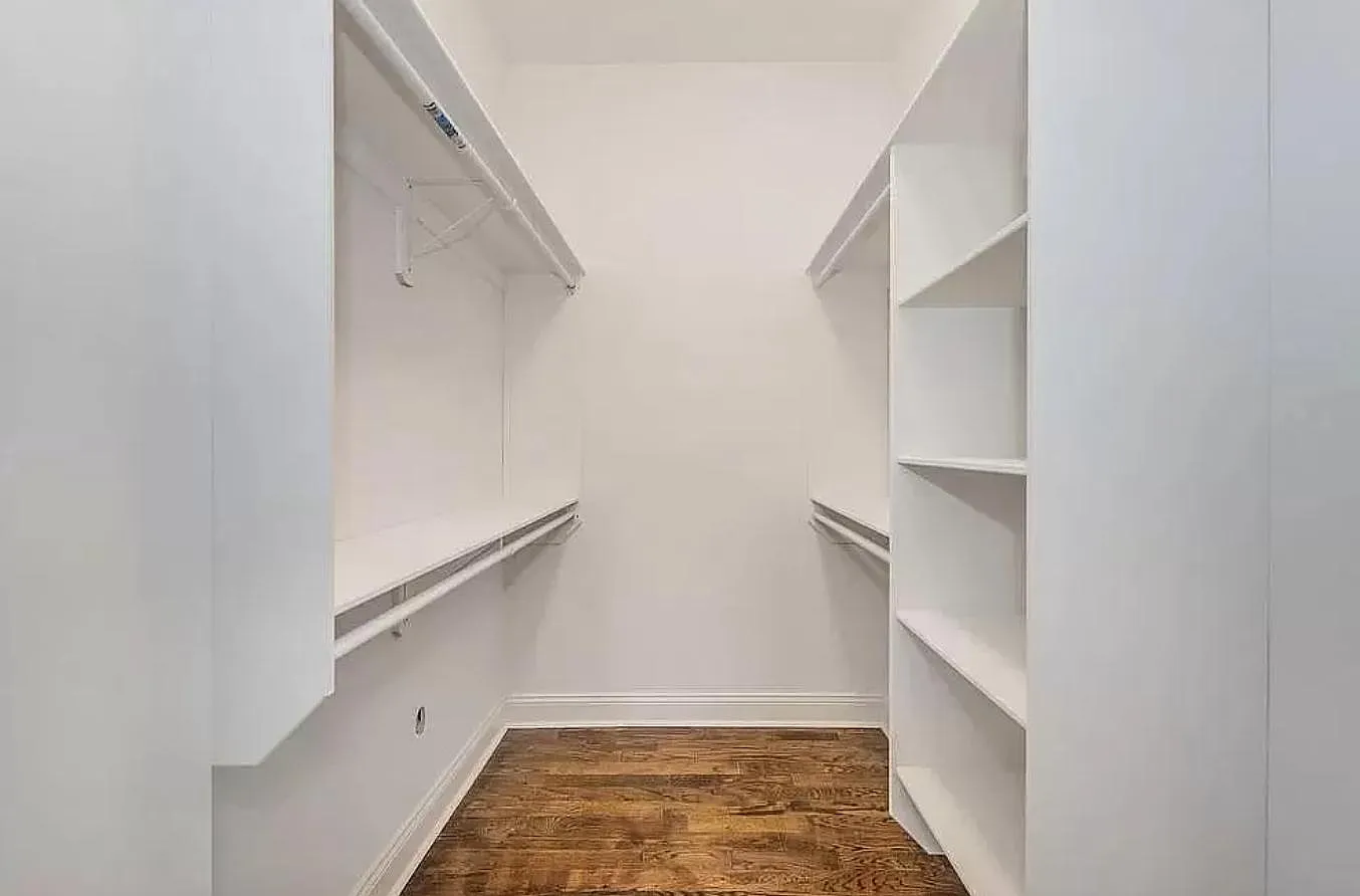 743 Park Ave — Photo 3