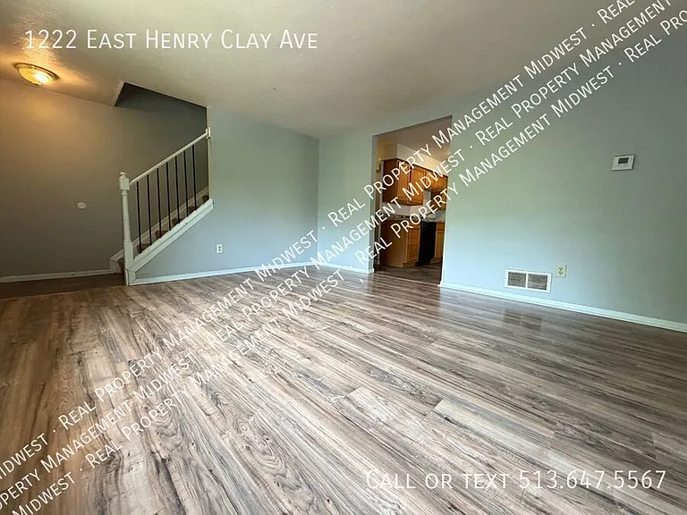 1222 E Henry Clay Ave — Photo 5