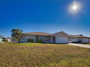 7202 Mamouth St, Englewood, FL 34224