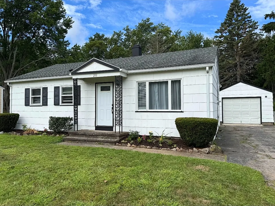 253 Princeton Rd