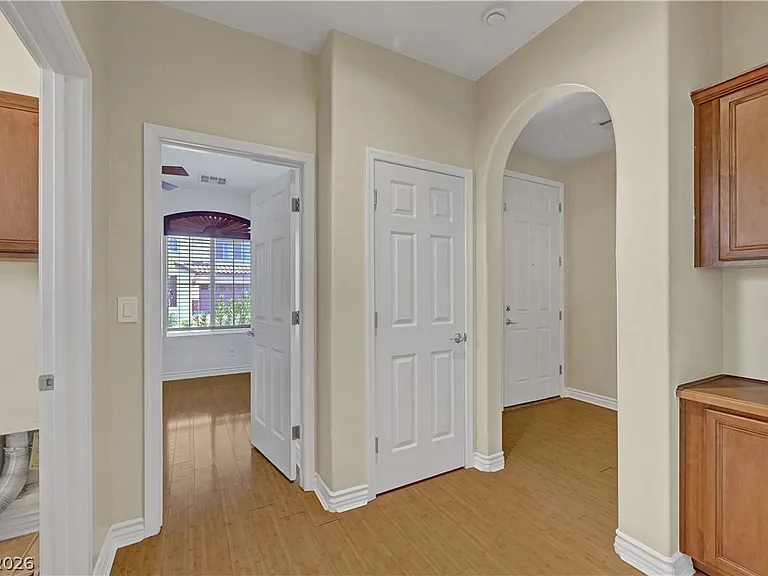 10240 Gladstone Peak St — Photo 38