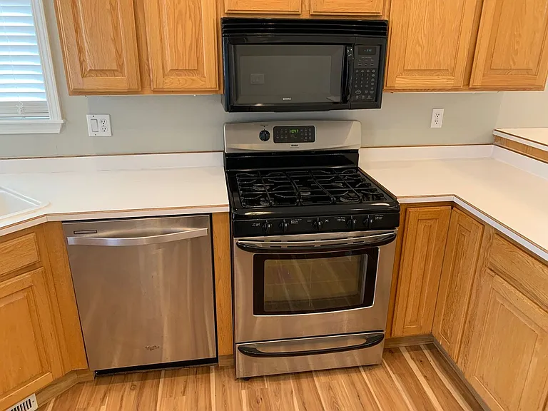 2474 N Archery Way — Photo 5