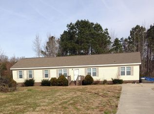 952 Simpson Ditch Rd, Elizabeth City, NC 27909