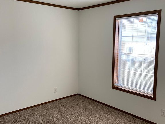 5th image of 10 North St #18