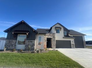 14130 N Goldfinch Ave, Boise, ID 83714