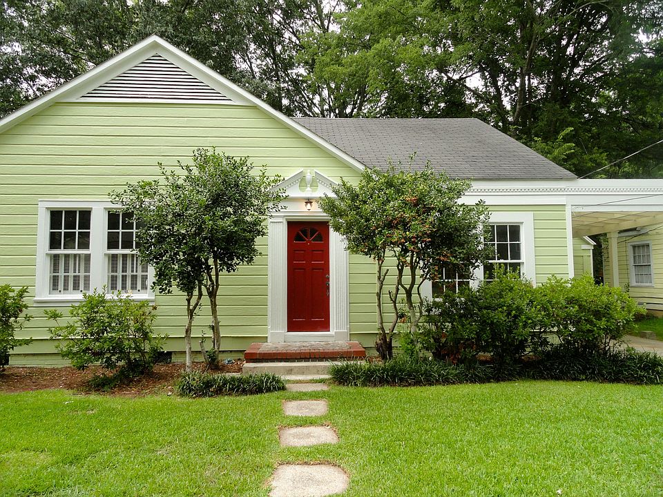 1816 Laurel Street - Belhaven