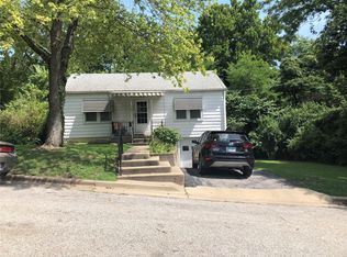 2403 Henderson St, Alton, IL 62002